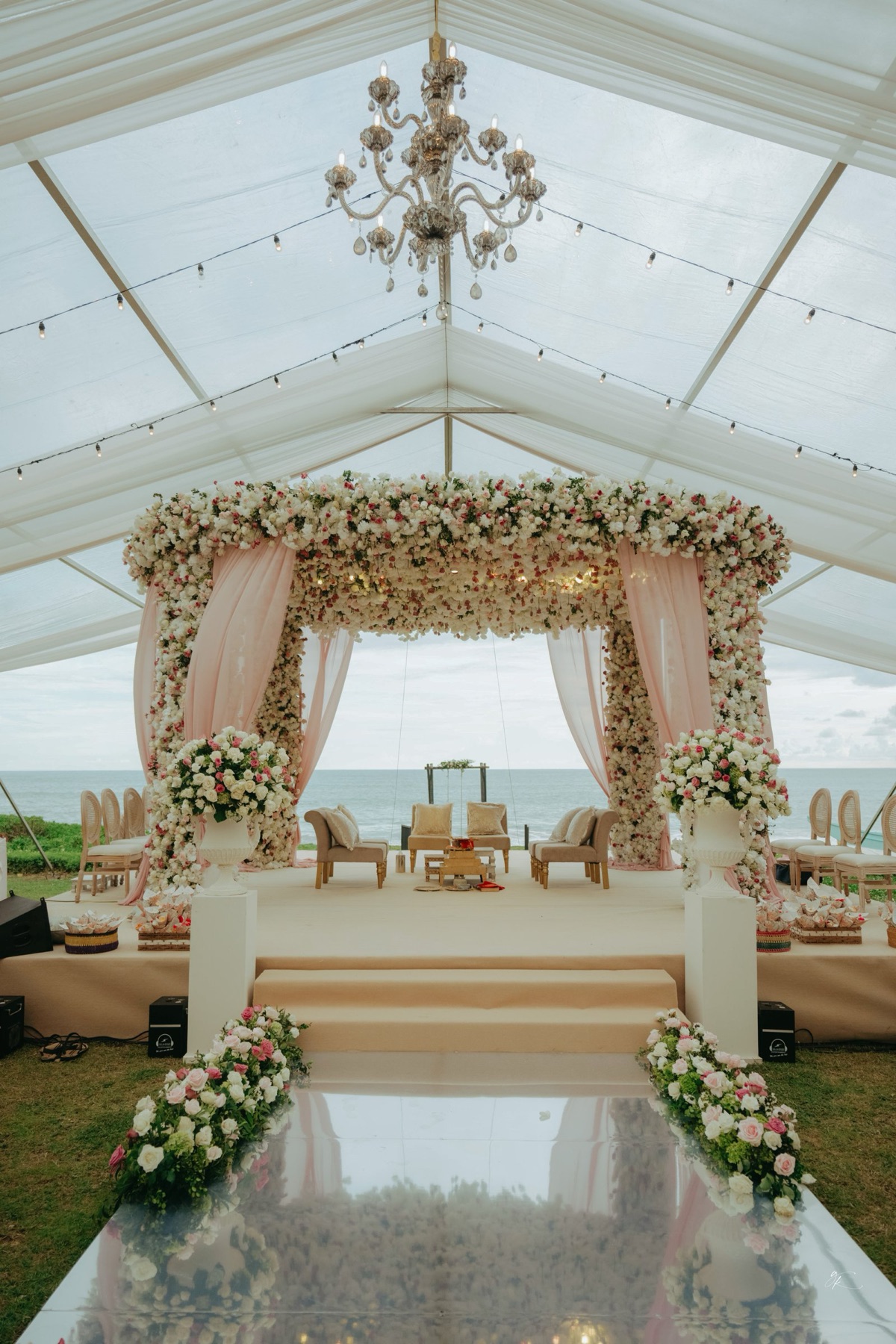 Luxury wedding photography in Dubai